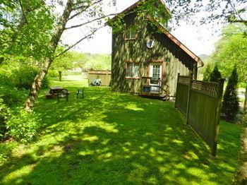 Forest Echoes Cabins Cultus Lake Exterior photo