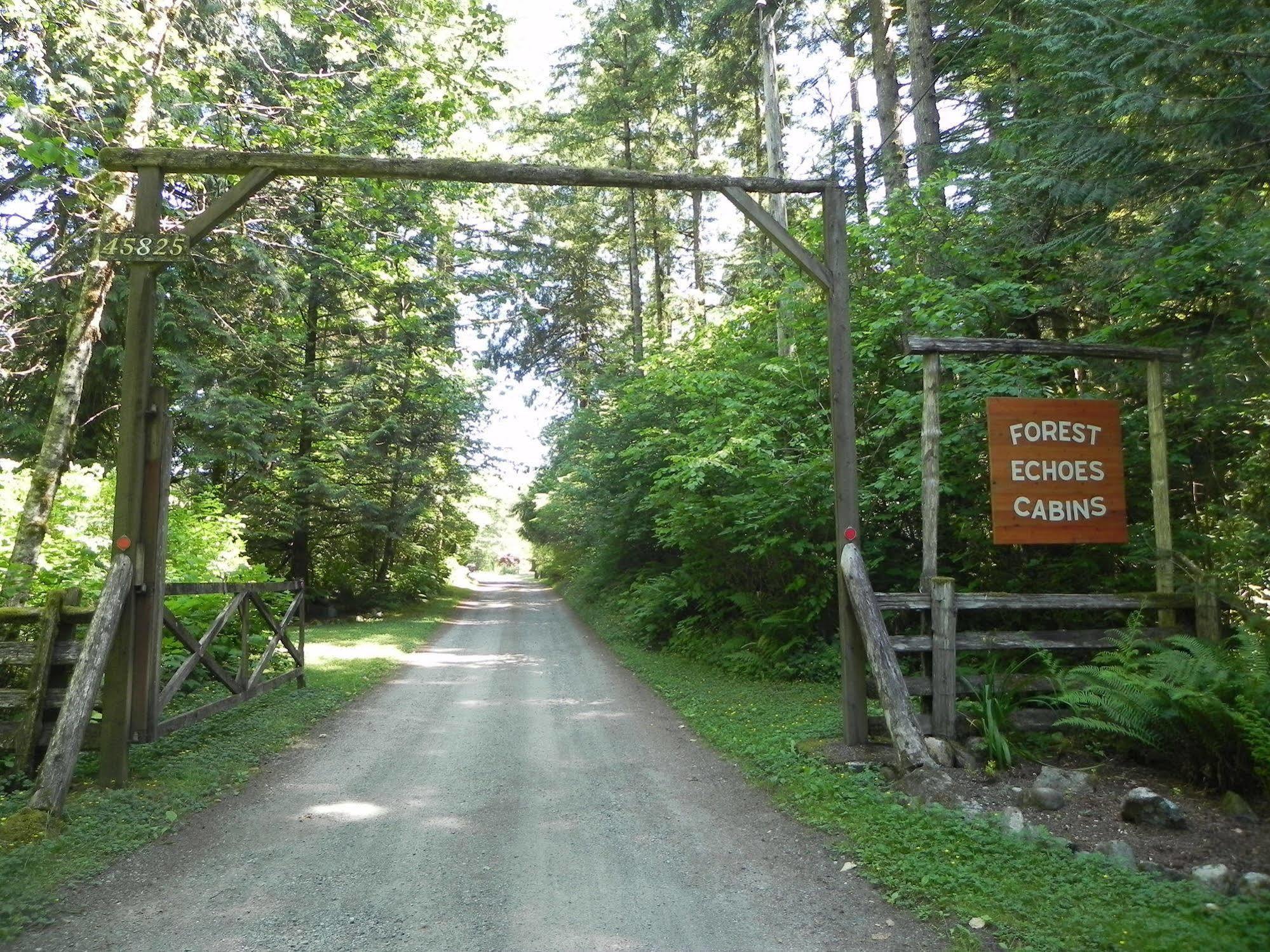 Forest Echoes Cabins Cultus Lake Exterior photo
